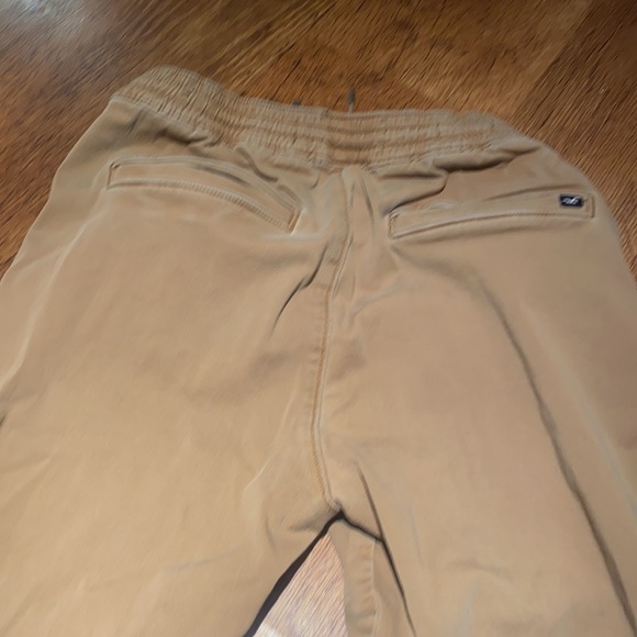 Men’s Hollister Khaki Joggers Size Small - Picture 4 of 4
